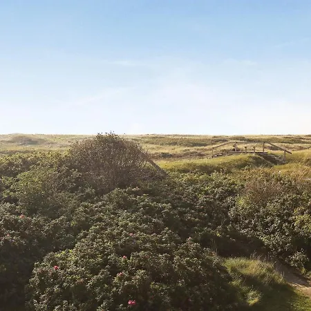 10 Person Holiday In Bl Vand Blåvand