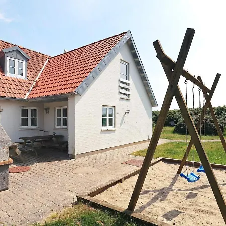 10 Person Holiday In Bl Vand *