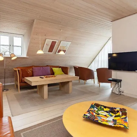 10 Person Holiday In Bl Vand Holiday home Blavand
