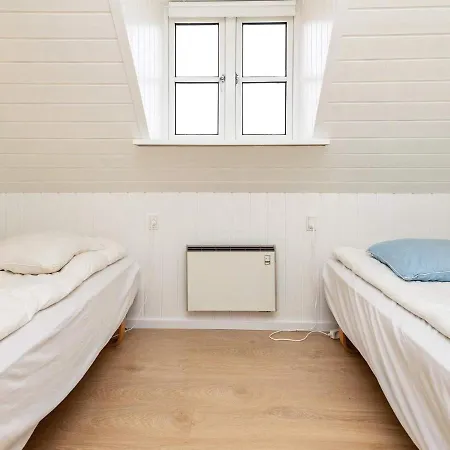 10 Person Holiday In Bl Vand * Blavand